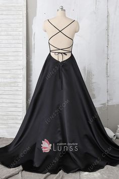 Formal Evening Dress With Spaghetti Straps And Lace-up Back, Black Tie Back Evening Dress For Formal Occasions, Black Prom Gown With Corset Back, Black Gown With Corset Back For Prom, Black Gown With Corset Back For Prom Season, Spaghetti Strap Evening Dress With Lace-up Back, Black Evening Gown With Spaghetti Straps, Black Spaghetti Strap Evening Gown, Black Tie Back Evening Dress For Gala