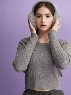 Composition : Polyester 30% Rayon 25% Acrylic 25% Nylon 20%Country of Origin : China Gray Soft Texture Tops For Winter, Gray Winter Tops With Soft Texture, Gray Soft Texture Winter Tops, Cable Knit, Knit Top, Knitwear, Composition, Cable, China