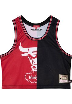 Give your tailgating look a cute update with this Chicago Bulls Womens Tank Top! Look good and stay cool in this Red Big Face Sleeveless Shirt. This Chicago Tank Top features a sublimated enlarged graphic on front. Red Summer Game Day Tops, Retro Red Top For Game Day, Red Retro Top For Game Day, Red Retro Sports Top, Womens Tank Top, Nba Chicago Bulls, Big Face, Mitchell & Ness, Chicago Bulls