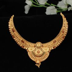 Necklace Set Gold Wedding Jewelry, Pure Gold Necklace, Indian Gold Necklace Designs, Silver Anklets Designs, Golden Jewellery, 22k Gold Necklace, Delicate Gold Jewelry, Pure Gold Jewellery, Anklet Designs