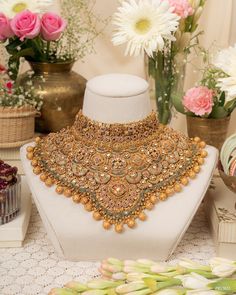 WhatsApp : +917016466150  22kt Gold Heritage Necklace Set | Harit Zaveri Jewelers | Ahmedabad, India. Gold Bridal Necklace, Indian Jewelry Earrings, Bridal Jewellery Design, Heritage Jewellery