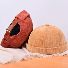 Product information： Product Category: Landlord Hat Applicable gender: neutral/male and female material: cotton Style: ethnic Popular elements: light body Pattern: Monochrome Suitable season: winter, spring, autumn Top style: dome Hat style: no eaves Color: Corduroy Landlord-Black, Corduroy Landlord-Beige, Corduroy Landlord-Red Leather, Corduroy Landlord-Gray Size: adjustable Function: Sun protection Cotton Cap For Fall, Cotton Flat Cap For Fall, Brown Snapback Hat For Winter, Brown Cotton Hat For Fall, Beige Cotton Hat For Fall, Adjustable Cotton Hats For Winter, Winter Cotton Hat With Short Brim, Adjustable Cotton Winter Hat, Cotton Winter Hat With Short Brim