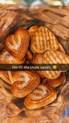 Cooking Snapchat Story, Creative Snapchats, Heart Biscuits, Creative Snaps For Snapchat, Diwali Photography, Snap Streaks, Eating Food Funny, Funny Snapchat Pictures, Funny Snapchat