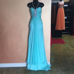 Mint Precious Formals Prom Dress In A Size 8. Nwt. Quince Pics, Turquoise Prom Dress, Aquamarine Dress, Turquoise Prom Dresses, Teal Prom Dresses, Prom Dress Color, Prom Inspo, Chappell Roan, Prom Dress Inspiration