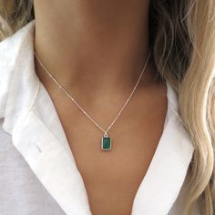 "I fell in LOVE with this stone the moment I had it! This sweet little emerald quartz necklace is the perfect gift for a May birthday, someone with a green alma matter, or an emerald lover! It's hung on a satellite chain for a little extra texture - a beautiful conversation starter.  Shop Landon Lacey Jewelry » www.etsy.com/shop/landonlacey it's in the DETAILS . . . » Sterling silver satellite chain » Translucent emerald quartz - this is QUARTZ, not true emerald which would be hundreds of dollar Silver Necklace Green Stone, Silver And Emerald Necklace, Emerald Silver Jewelry, Silver Green Necklace, Silver And Emerald Jewelry, Silver And Green Necklace, Silver Emerald Necklace, Emerald Necklace Silver, Green And Silver Jewellery