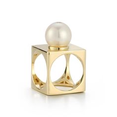 14kt Pearl Cube Ring– MATEO Pearl And Diamond Ring Modern, Jewellery Advertising, Sculptural Ring, Nova York, Wide Band Rings, Baroque Pearls, Ring Bracelet, Bracelets For Men, Ring Earrings