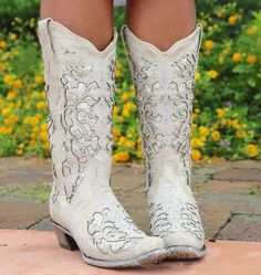 Women Rhinestone Hollow Flower High Boots - White / 34 - Mode Country, Classic Black Boots, Rhinestone Boots, Country Shoes, White Cowboy Boots, Wedding Boots, Western Boots Women, Square Toe Heels, Bride Wear