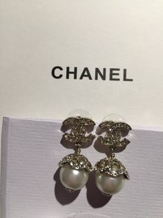 Chanel Crystal Pearl Dangle Earrings – LLBazar