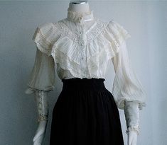 Ruffled Blouse, Vestidos Vintage, Gunne Sax, Historical Dresses, Moda Vintage, Lace Ruffle, Ivory Lace