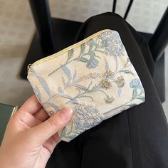 Occasion: Daily Matching Style: Fresh and Sweet Material: Polyester Pattern: Plant Flowers Fashion Element: Printing Suitcase shape: Square Zipper Coin Purse, Makeup Storage Bag, Floral Clutches, Italian Leather Bags, Lipstick Bag, Key Wallet, Vintage Shoulder Bag, Flower Bag, Travel Wallets