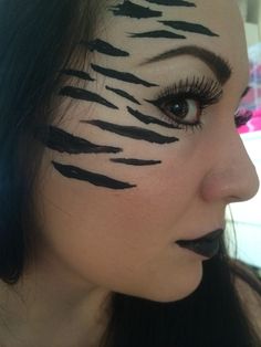 Seussical Costumes, Cat Halloween Makeup, Christmas Face Painting, Face Painting Easy