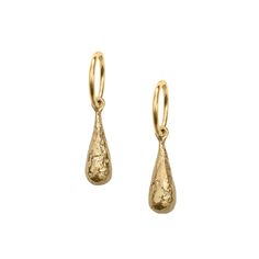 Eroded teardrop charms of solid gold, suspended on a seamless mini-hoop earring. Drop Stud Earrings, Raw Texture, Gold Teardrop Earrings, Jewellery For Men, Metal Jewellery, Earrings Ideas, Mini Hoop Earrings, Solid Gold Earrings, Teardrop Earrings