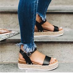 Brand New With Tags Sz 6.5 Genuine Leather K#1 Comfy Wedges, Block Sandals, Shoes Steve Madden, Espadrilles Platform, Rhinestone Sandals, Pu Heels, Buckled Heels, Casual Slippers, Ankle Strap Heels