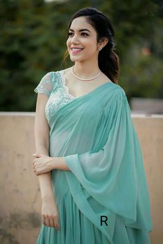 Ritu Varma, Modern Saree, Saree Photoshoot, Hollywood Actress, Saree Blouse Designs Latest, Stylish Blouse Design