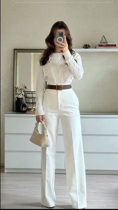 Casual Classy Outfits, Cute Work Outfits, 70s Inspired Fashion, Corporate Outfits, Traje Casual, A Goddess