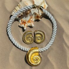 Gold Necklace & Earrings Summer Women Fashion Beach Party Jewelry Accesories Set Island Soul Jewelry, Chic Swimwear, Silver Mask, Beach Lover Gifts, Summer Ocean, Ocean Fashion, Earrings Summer, Seashell Jewelry, Choker Pendant