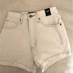 Abercrombie White Denim Mom Shorts, Brand New Never Worn With Tags, Size 24 Or 00 Classic Cotton Cutoff Jean Shorts, Classic High Rise Cotton Jean Shorts, Classic High Waist Cotton Jean Shorts, Trendy White Cutoff Tops, White Denim Everyday Top, White Denim Tops For Everyday, Everyday White Denim Top, White Cotton Cutoff Jeans, White Cutoff Top For Spring