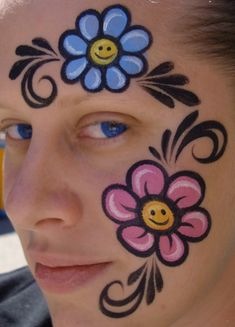 Hippie Face Paint, Flower Face Paint, Easter Face Paint, Easy Face Painting Designs, Face Painting Flowers, Christmas Face Painting