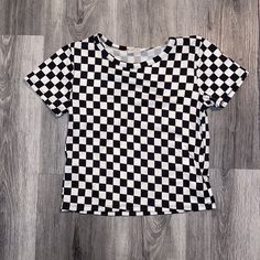 Great Material Never Worn Perfect Condition Black And White Crew Neck Tops For Spring, Casual Black And White Cotton Top, Black And White Short Sleeve Top For Spring, Checkerboard Shirt, Only In Texas, Bedroom Aesthetics, 13th Birthday, Queen Of Hearts, My Bedroom