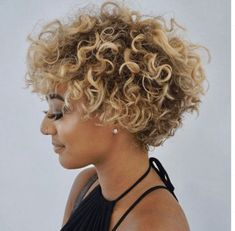 Short Curly Hairstyles, Hair Gloss, Hairstyle Tutorials, Blonde Haircuts, Long Hairstyle, Stunning Hairstyles