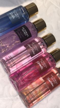 Victoria Secret Perfume Body Spray, Perfume Victoria Secret, Profumo Victoria Secret, Koleksi Parfum, Victoria Secret Body Spray, Victoria's Secret Perfume, Alat Makeup, Victoria Secret Love Spell, Perfume Body Spray