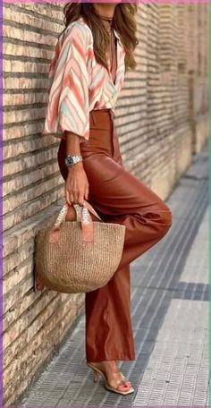 Stile Casual Chic, Outfit Primavera, Chique Outfits, Moda Chic, Looks Chic, Mode Inspiration, Look Fashion, Classy Outfits, Chic Outfits