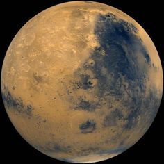 an image of the planet mars taken by nasa's hubinous crew on july 20, 2009