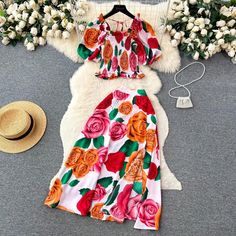 Floral Print Two-Piece Skirt and Top Set Long A Line Skirt, Two Piece Suits, Sets Summer, Floral Two Piece, Dress Sets, Middle Age Fashion, Bold Floral Print, Puff Sleeve Crop Top, Skirt And Top Set