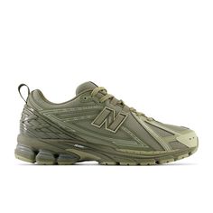 New Balance 1906R 'Dark Moss' M1906RHB Green New Balance, New Balance 1906r, Streetwear Shoes, Mens Outfit Inspiration, Mens Lifestyle, New Balance Men, Swag Shoes, Girls Sneakers, Dream Shoes