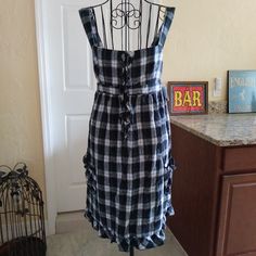 Adorable Dress With Pockets! Each Pocket Has Elastic, Gives A Ruffled Effect. Decorative Buttons/Ruffle Down Front. Empire Waist. Tie Back Belt (See Pic Of It Tied In Bow At Back). Ruffled Hem. Dark Green/White Plaid W/Blue And Yellow Lines. Would Also Look Adorable With A White Shirt! Wide Elastic Panel On Back To Allow For Various Bust Sizes. Approx Flay Lay (Unstretched And Belt Untied) - 24" L Down Back / 15" Pit To Pit (Unstretched) / 16" Waist (Unstretched) / 52" Total Of Tie Backs. K008 Summer Plaid Dresses With Pockets, Casual Plaid Dresses With Pockets, Sleeveless Plaid Dress With Pockets, Mori Kei Fashion, Black Flowy Dress, Halter Sundress, Mixed Media Dress, Harajuku Fashion Street, Kei Fashion