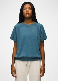 Cozy Up T-shirt | prAna Versatile Crew Neck T-shirt For Loungewear, Relaxed Fit Raglan Sleeve T-shirt For Loungewear, Relaxed Fit Workout Tops, Soft-washed Cozy Fit Tops For Everyday, Relaxed Fit Raglan Sleeve Tops For Loungewear, Relaxed Fit Tops For Relaxation, Comfy Crew Neck Sweatshirt For Relaxation, Athleisure Crew Top With Cozy Fit, Casual Cozy Fit Tops For Relaxation