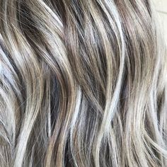 Cool Blonde Highlights, Grey Blonde, Grey Highlights, Covering Gray Hair, Silver Hair Color, Ash Blonde Hair