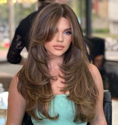 Layered Thick Hair, Layered Haircuts With Bangs, Layered Curly Hair, Hair Inspo Color, Long Hair Cuts, Layered Haircuts