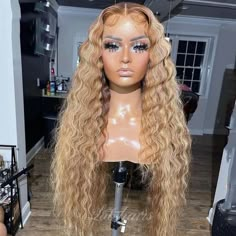 Curly Colored Honey Blonde Ombre Highlight Top Swiss HD Lace Wig – LABHAIRS® Honey Blonde Ombre, Honey Blond, Human Hair Wigs Blonde, Honey Blonde Hair, Curly Lace Front Wigs, Hair Color Highlights, Body Wave Hair, Lace Hair, Human Hair Lace Wigs