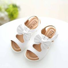 Summer Child, Soft Leather Sandals, Child Shoes, Flower Girl Shoes, Girls Flats, Shoes Design, Kids Fashion Clothes