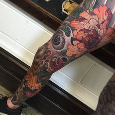 i like horimono. - Inside of daves leg healed by matty_d_mooney... Japanese Leg Tattoo, Japanese Flower Tattoo, Japanese Tattoo Symbols, Maori Tattoo Designs, Japanese Dragon Tattoos, Koi Tattoo, Asian Tattoos, Leg Tattoo Men, Japanese Sleeve Tattoos