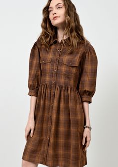 Ombre Plaid Snap Dress - Brown Mini Dresses Ivy Jane Dian Malouf, Anna Beck Jewelry, Tooled Leather Handbags, Chic Leather, Hand Tooled Leather, Fall Shopping, Trending Gifts, Knee Length Dress, Fall Season