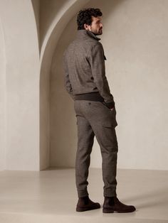 Sumptuous like it's half-zip counterpart, this luxurious jogger is made in a beautiful blend of soft cotton and warm wool with utilitarian cargo pockets for secure storage.  RELAXED TAPERED FIT: Mid rise, straight through the hip and thigh, tapered l Mens Cargo Sweatpants, Casual Relaxed Fit Pull-on Cargo Pants, Relaxed Fit Cargo Pocket Joggers, Brown Streetwear Joggers With Pockets, Cheap Men's Cargo Pocket Joggers, Cargo Joggers, Half Zip, Tapered Legs, Banana Republic