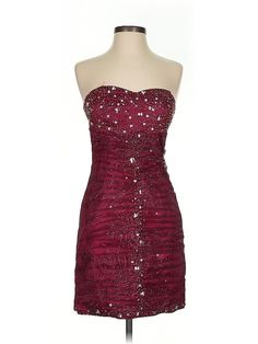 Jump Apparel Cocktail Dress Size: 5 Burgundy Dresses - used. 100% POLYESTER, Party, Sweetheart, Short, Sleeveless | Jump Apparel Cocktail Dress - Party: Burgundy Dresses - Used - Size 5 Burgundy Cocktail Dress, Burgundy Dresses, Burgundy Dress, Dress Party, Cocktail Dress Party, Party Dress, Cocktail Dress, Women Handbags, Womens Dresses