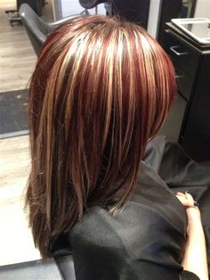 blonde Hair With Red Lowlights - Yahoo Image Search Results Auburn Hair With Blonde Highlights, Blonde Highlights Short Hair, Blue Shampoo, Highlights Red, Pelo Cafe, Red Hair With Highlights