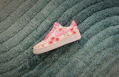 Cherry Blossom Custom Air Force 1 Sneakers - Floral design shoes 🎨Artwork: - May vary slightly - Embroidery attached with heat transfer - Handpainted with special acrylic paint -Pink Laces available 👟Sneakers: -100 % Authentic Air Force 1 Sneakers, purchased from official Nike site or store 📐Size: -C (Child) Y (Youth) W (Women) M (Men.) -Women's sizes might be converted into their equivalent Youth's or Men's: 6.5Y - 8W or 8.5M - 10W, for example. Please refer to the Size Guide. 📦What is incl Pink Floral Print Lace-up Sneakers, Pink Lace-up Sneakers With Floral Print, Pink Floral Print Sneakers With Round Toe, Hand Painted Pink Sneakers For Spring, Pink Hand Painted Low-top Custom Sneakers, Pink Hand Painted Casual Custom Sneakers, Casual Pink Hand Painted Custom Sneakers, Casual Hand Painted Pink Custom Sneakers, Hand Painted Pink Lace-up Custom Sneakers