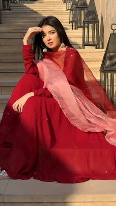 Pose In Pakistani Suit, Chudi Poses Photo, Long Frock Poses Photo Ideas, Mehroon Suit Designs, Jose Mari Chan, Woman Long Hair, Mari Chan, Dp For Instagram, Keep Smile