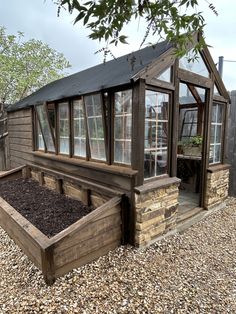 Wooded Yard, Sawmill Projects, Garden Enclosure Ideas, Greenhouse Shed Combo, Green House Design, Arbors Trellis, Outdoor Greenhouse, Garden Houses, Greenhouse Shed