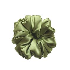 Luxurious and fluffy scrunchie made from 100% high-quality satin. Your classic and noble hair accessories in a shiny design. The hair tie holds your hair super gently and firmly in place and stylishly showcases your hairstyle. Our regular scrunchies are up to 1.5x larger and fluffier than average scrunchies. Material: 100% satin Size: ~10 cm diameter Your scrunchie benefits: no hair breakage no split ends no kinks in the hair very comfortable to wear gentle on the hair without metal or plastic p Green Hair Tie, Yellow Scrunchies Aesthetic, Green Scrunchie Aesthetic, Scrunchies 90s, 80s Scrunchies, Green Scrunchie, Split Ends, Hair Breakage, Green Hair