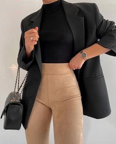 Elegant Trousers Outfit, Classy Trousers Outfit, Houseparty Outfits, Neutral Ootd, Sixth Form, Chique Outfits, Outfit Chic, Looks Chic