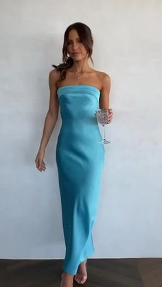 The luxurious satin fabric adds a touch of glamour, while the backless design creates a captivating and alluring look. Teal Bridesmaid, All Body Types, Prom Dress Inspo, Hoco Dress, Dress Inspo, Hoco Dresses, Bustier Top, Dress Code, Event Dresses