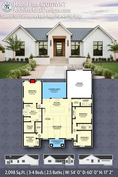 the floor plan for this modern house is very large and has two master suites on each side