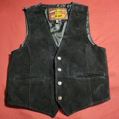 Men's Vest With Black Suede Front And Satin Back With Adjustable Strap By Global Identity From The G-Iii Line. A Great Piece For Anyone Who Wears A Biker, Rocker, Or Western Look! Tagged Mens Medium. Brand New With Original Tags Attached. See Photos For Details. Please Comment Below With Any Questions. *Many Of Our Items Come From Estate Sales Or Other Sources, Which Means We Do Not Know Their History. We Do Not Automatically Launder Or Clean Items That Are Vintage Because We Do Not Want To Dama Mens Western Vest, Vintage Vests, Hiking Vest, Black Denim Vest, Riding Vest, Colorful Vest, Western Vest, Buffalo Plaid Flannel, Suede Vest