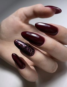 Red Acrylic Almond Nails, Nail Designs Chic, Acrylic Almond Nails, Jasmine Nails, Red Almond, Almond Nail Designs, Dark Red Nails, Easter Nail Designs, Wedding Nails Glitter