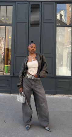 New York Street Style Black Women, Fall Fashion Outfits Casual Autumn Street Style 2023, All Jean Outfits For Women, Formal Streetwear Women, Fashion Killa Winter, Ootd 90s Style, Fashion Killa Classy, Trendy Outfit Ideas, Homecoming Outfits